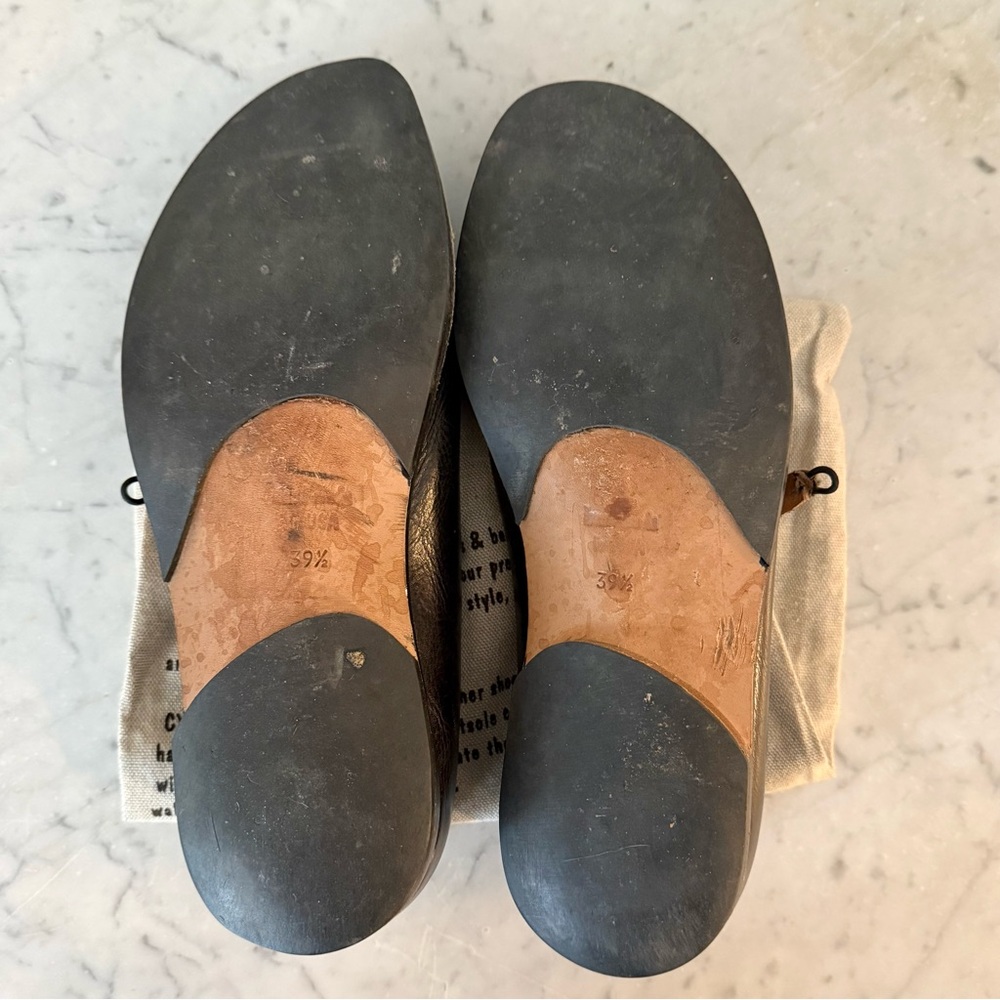 CYDWOQ Bout Asymmetrical Black Leather Mary Jane Flats 39.5 - Picture 9 of 11